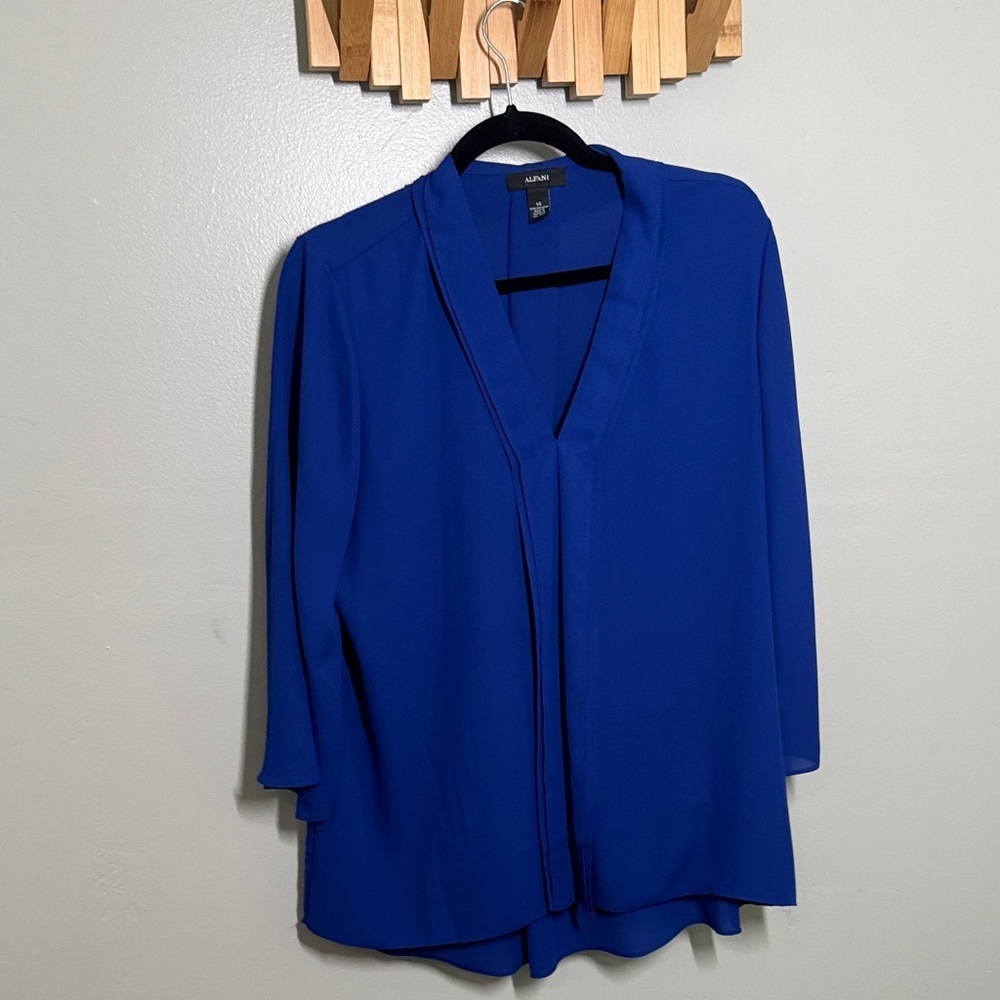 Alfani Women's Royal Blue Blouse - Picture 1 of 4